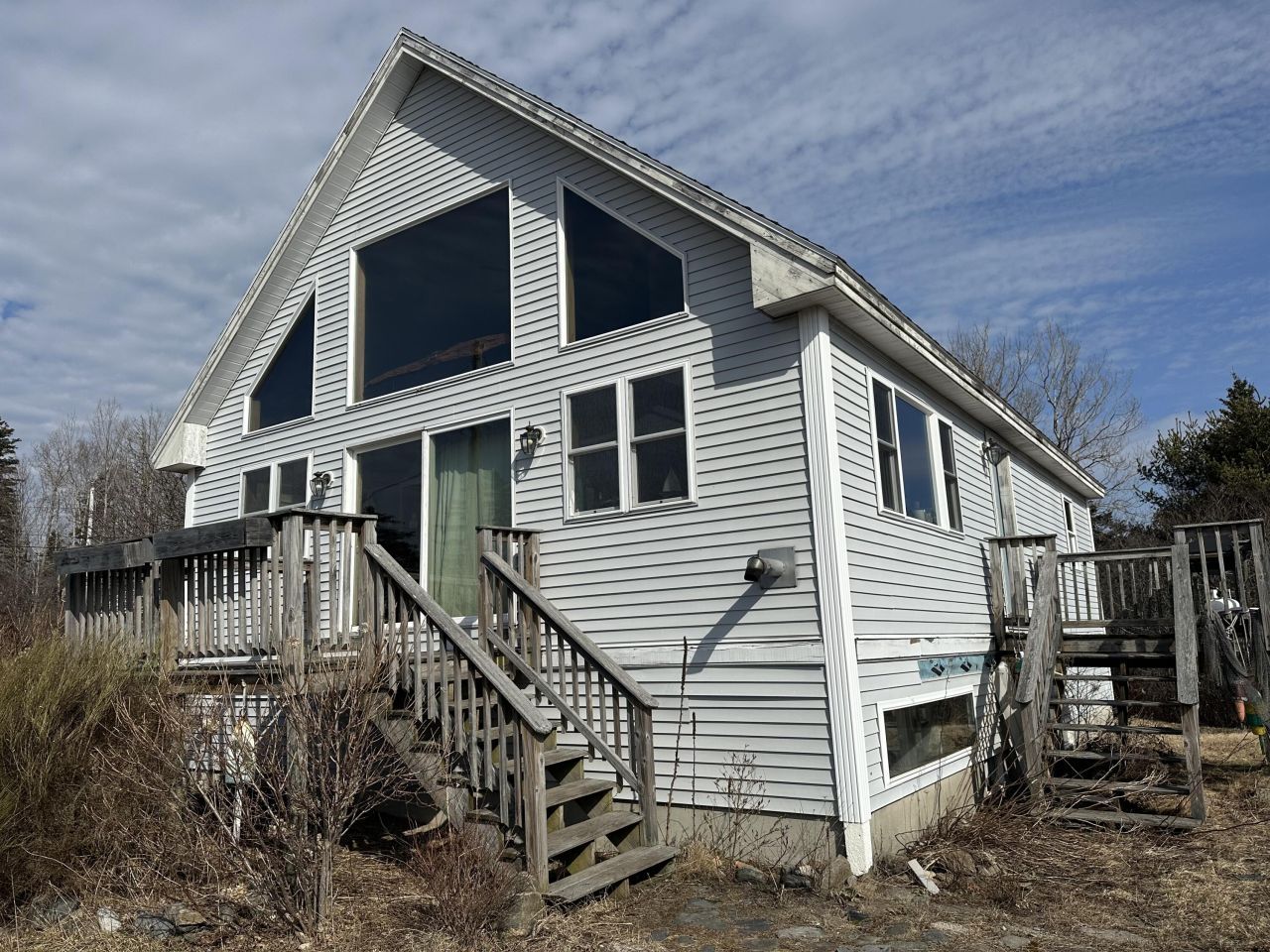26 Clark Point Road Tremont, ME 04612