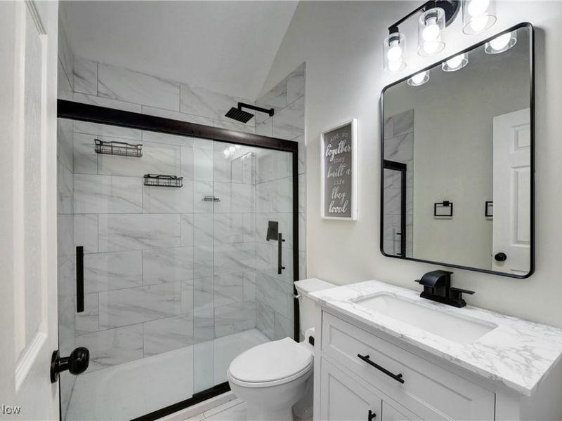 833 Nela View Road, Cleveland Heights, OH 44112 Photo 12