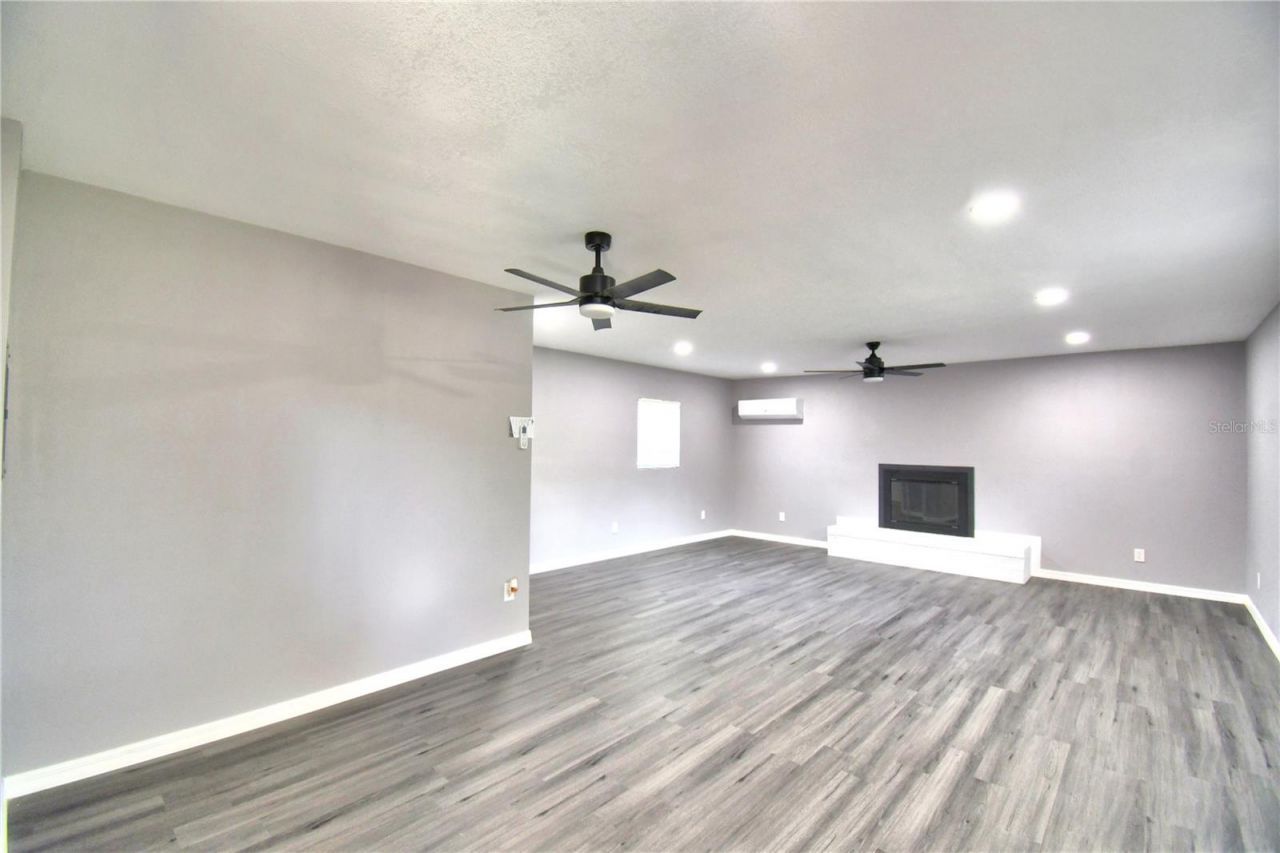 1475 S Lake Howard Drive, Winter Haven, FL 33880 Photo