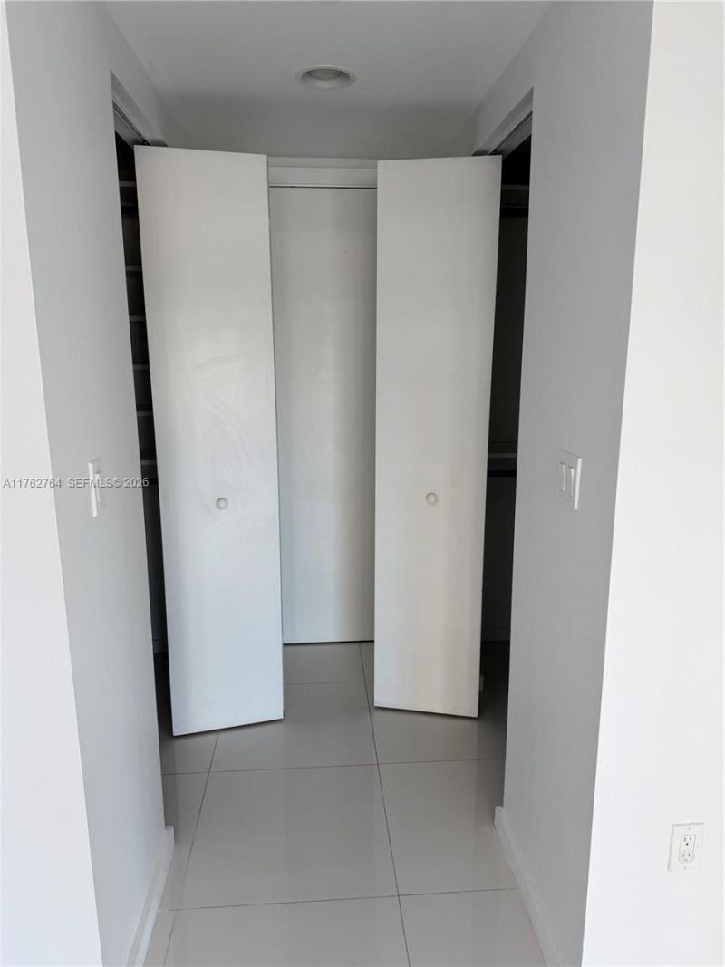 5252 NW 85th Ave, Unit 511, Doral, FL 33166 Photo