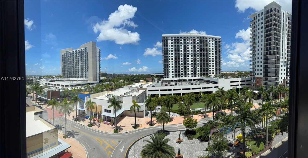 5252 NW 85th Ave, Unit 511, Doral, FL 33166 Photo