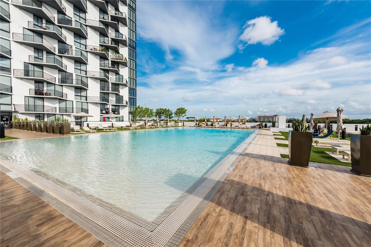 5252 NW 85th Ave, Unit 511, Doral, FL 33166 Photo