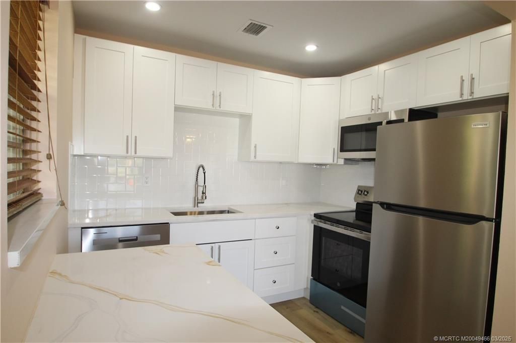 2929 SE Ocean Boulevard, Unit 131-10, Stuart, FL 34996 Photo