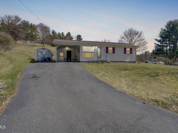 142 Cressview Rd Road, Mountain City, TN 37683