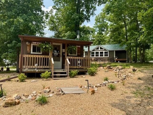 000 17-4.0-20-000.0-00-009.01, Mountain View, MO 65548