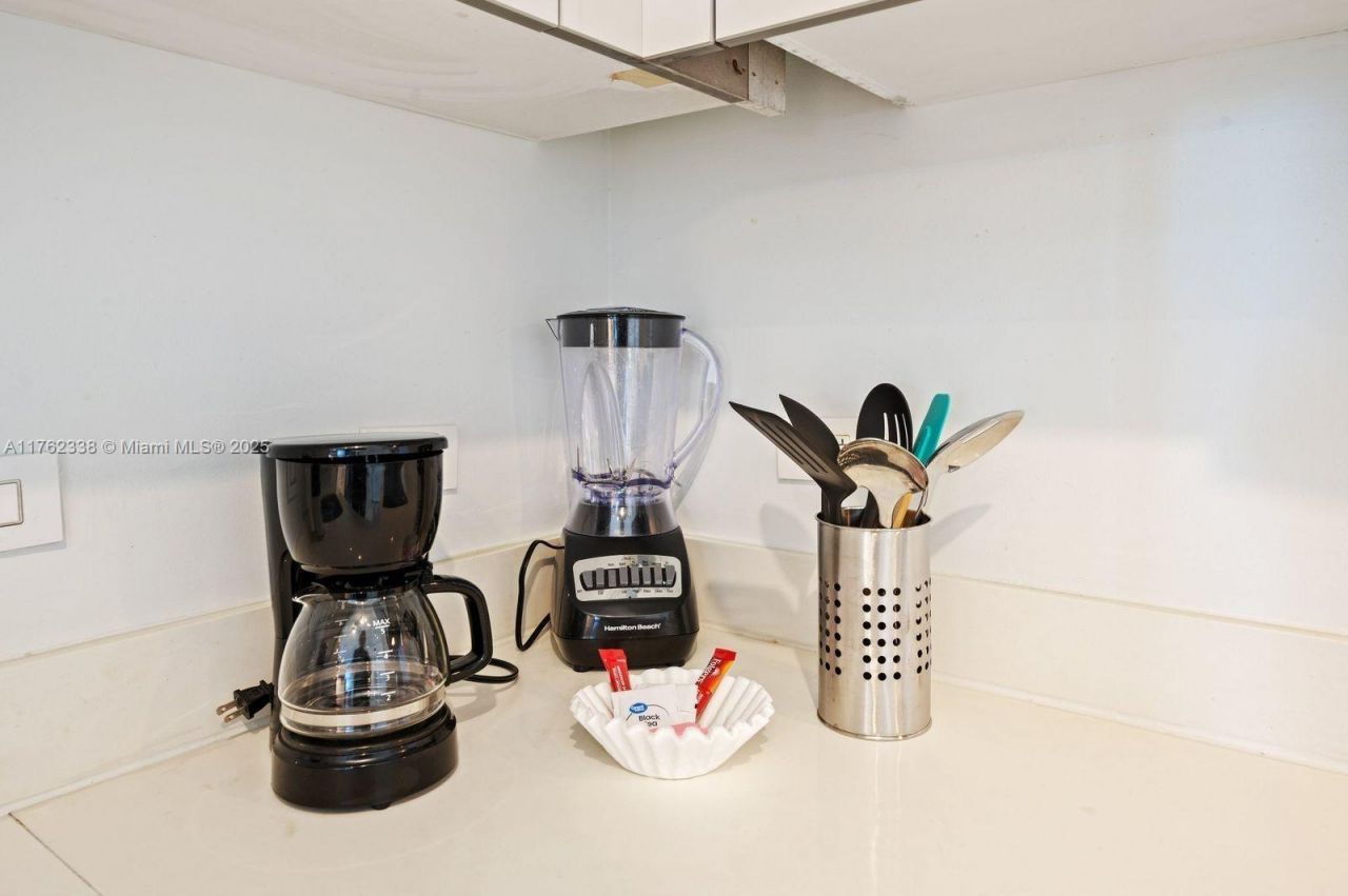 2602 E Hallandale Beach Blvd, Unit R2703, Hallandale Beach, FL 33009 Photo