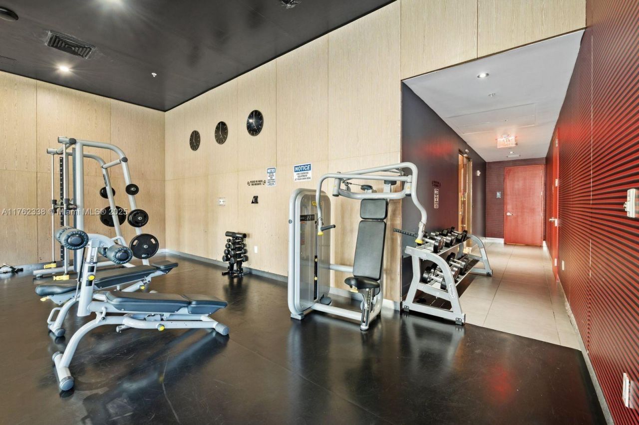 2602 E Hallandale Beach Blvd, Unit R2703, Hallandale Beach, FL 33009 Photo