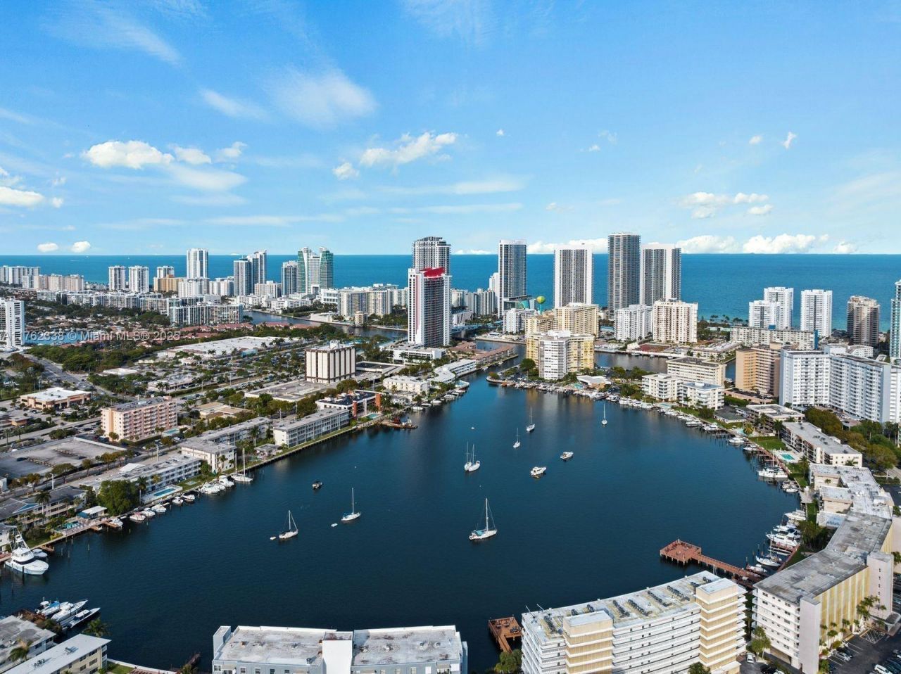 2602 E Hallandale Beach Blvd, Unit R2703, Hallandale Beach, FL 33009 Photo