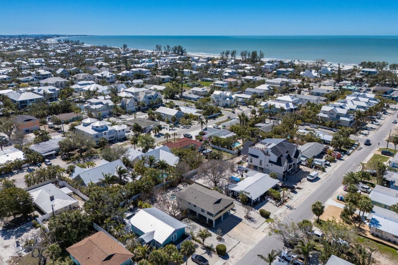 313 Magnolia Avenue, Anna Maria, FL 34216 Photo