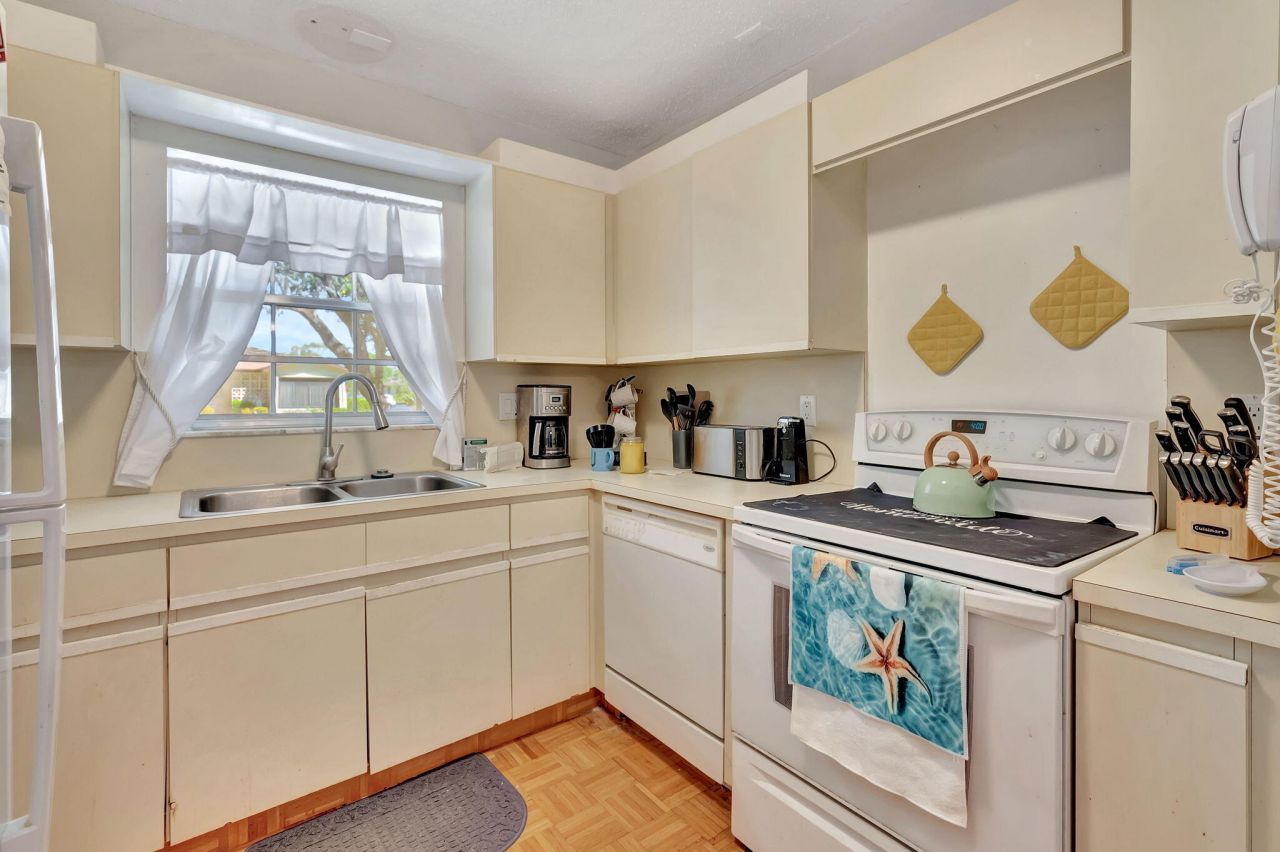 14110 Nesting Way, Unit A, Delray Beach, FL 33484 Photo