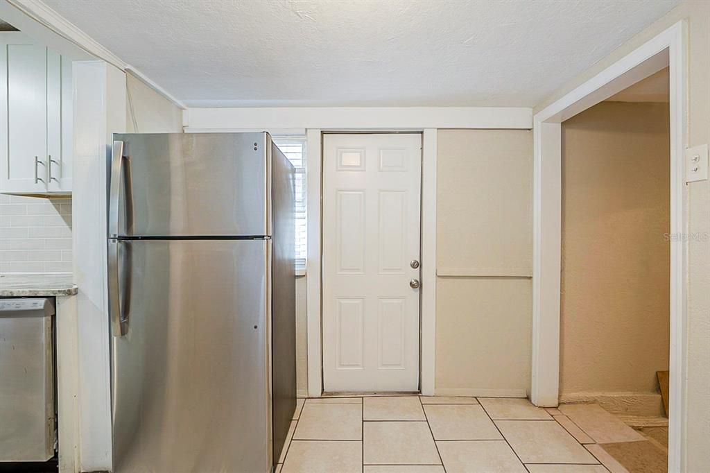 2011 10th Street S, Saint Petersburg, FL 33705 Photo