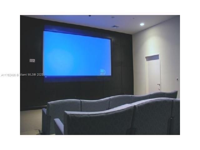 2775 NE 187th St, Unit 527, Aventura, FL 33180 Photo