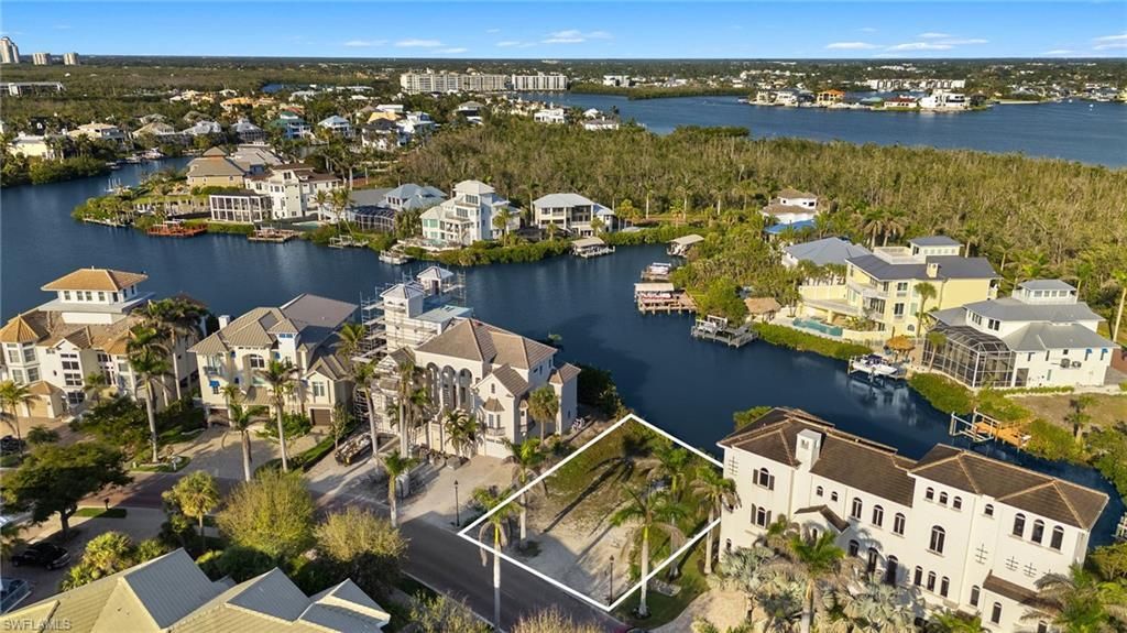 236 Barefoot Beach Blvd, Bonita Springs, FL 34134 Photo