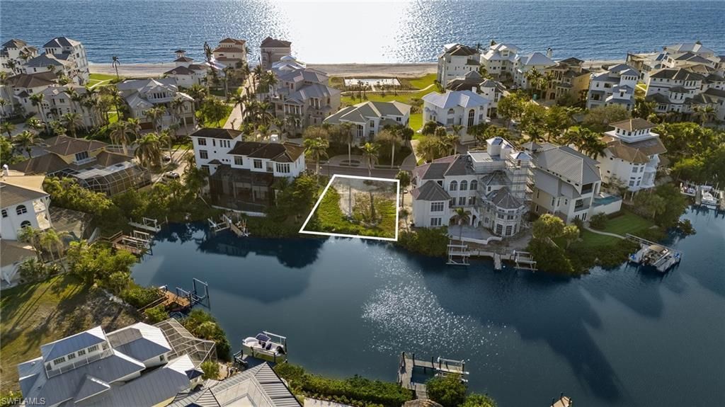 236 Barefoot Beach Blvd, Bonita Springs, FL 34134 Photo