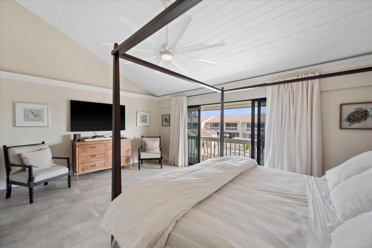 700 NE 20th Lane, Boynton Beach, FL 33435 Photo