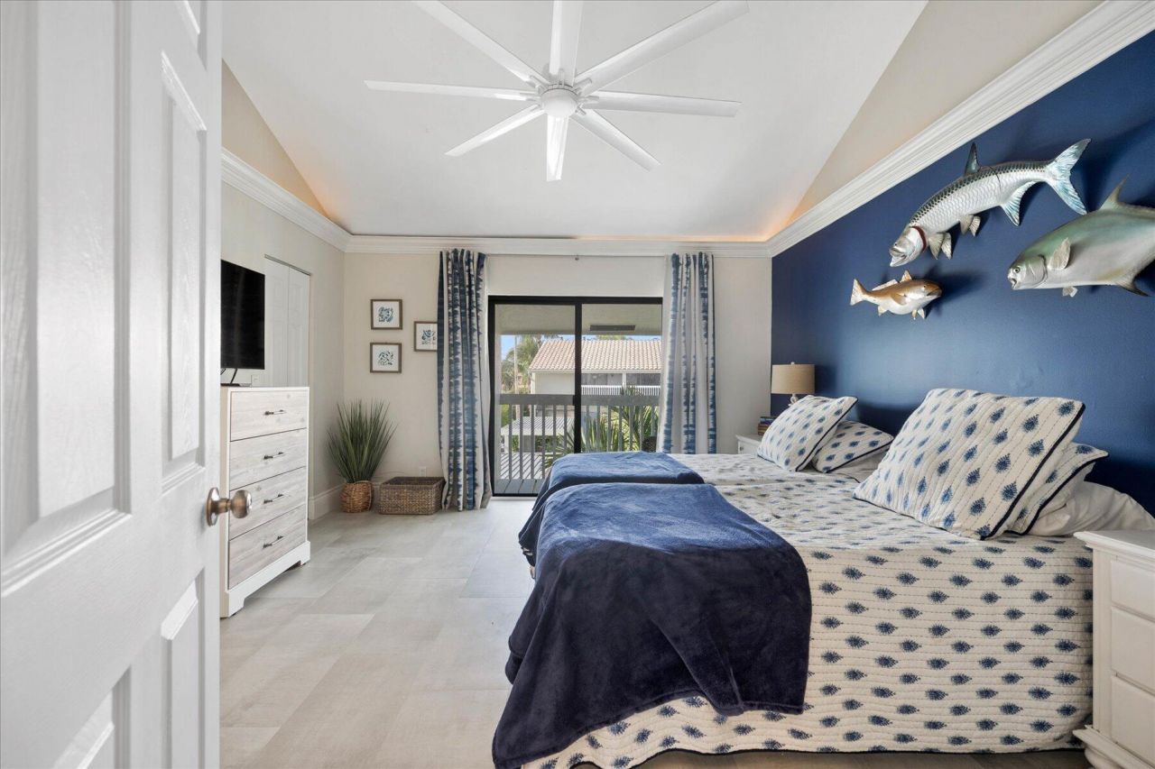 700 NE 20th Lane, Boynton Beach, FL 33435 Photo