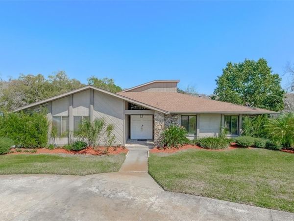 2918 COCOVIA WAY, LEESBURG, FL 34748