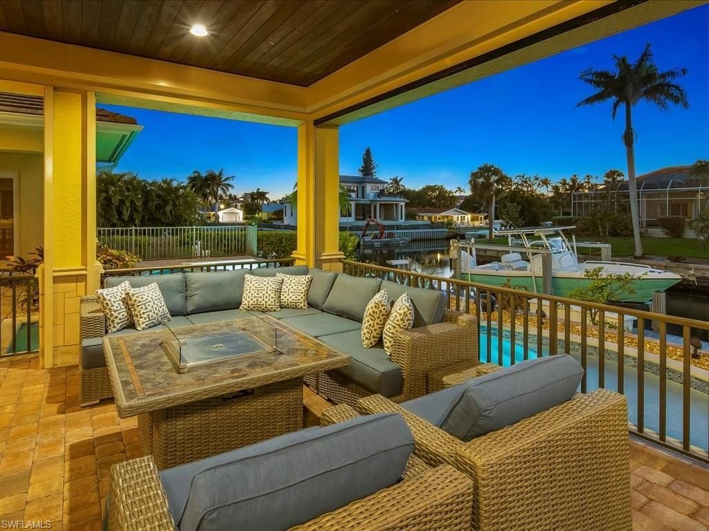 1550 Mullet Ln, Naples, FL 34102 Photo