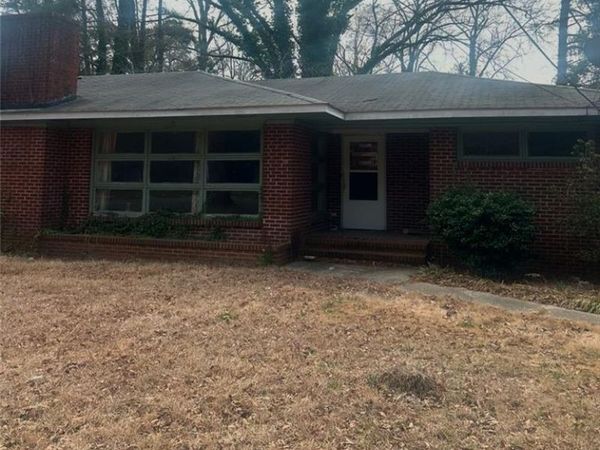 329 Vance Street, Laurinburg, NC 28352