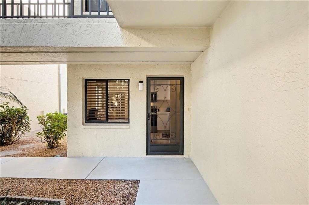 11170 Caravel Cir, Unit 104, Fort Myers, FL 33908 Photo