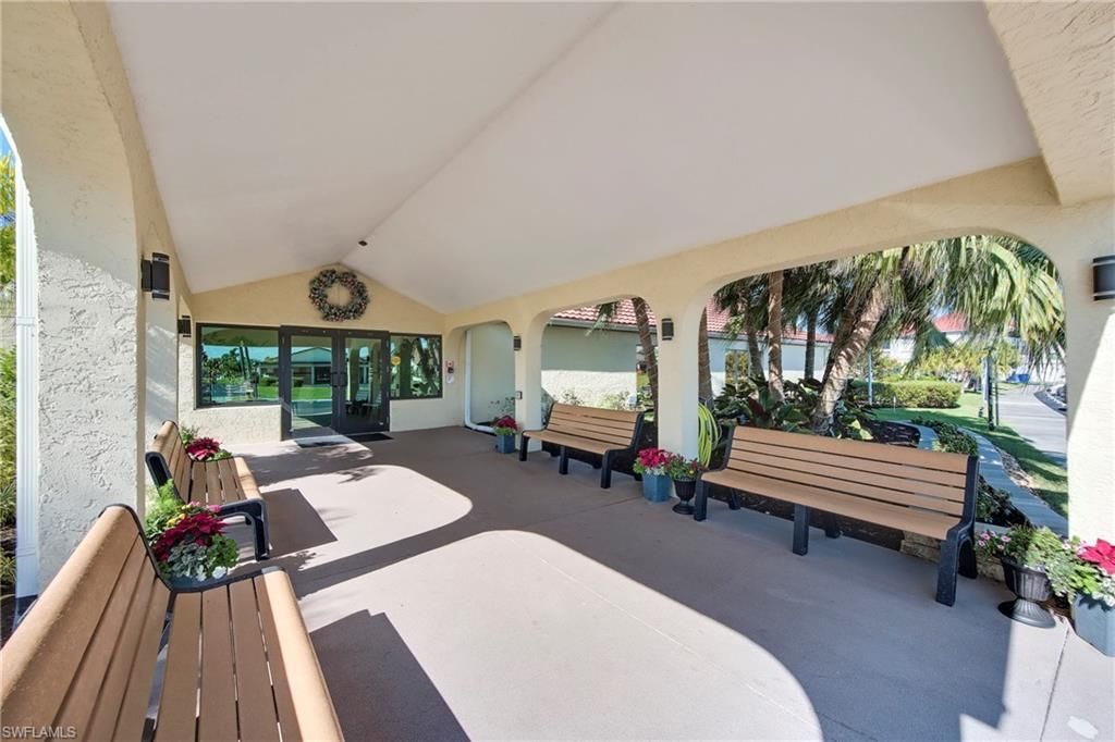 11170 Caravel Cir, Unit 104, Fort Myers, FL 33908 Photo