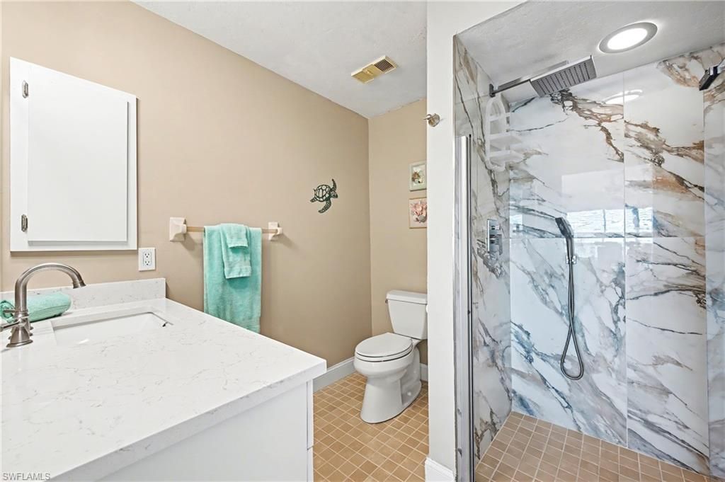 11170 Caravel Cir, Unit 104, Fort Myers, FL 33908 Photo