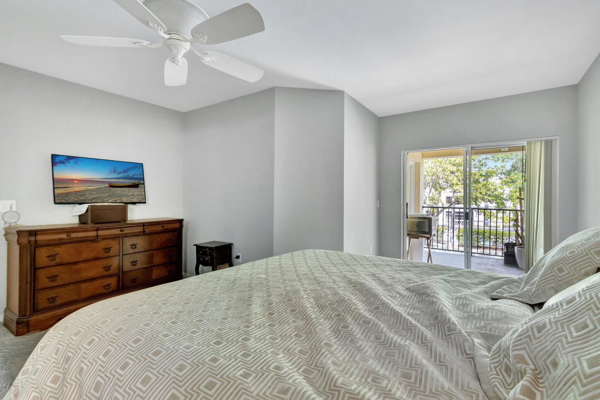 170 SW Peacock Boulevard, Unit 36-202, Port Saint Lucie, FL 34986 Photo