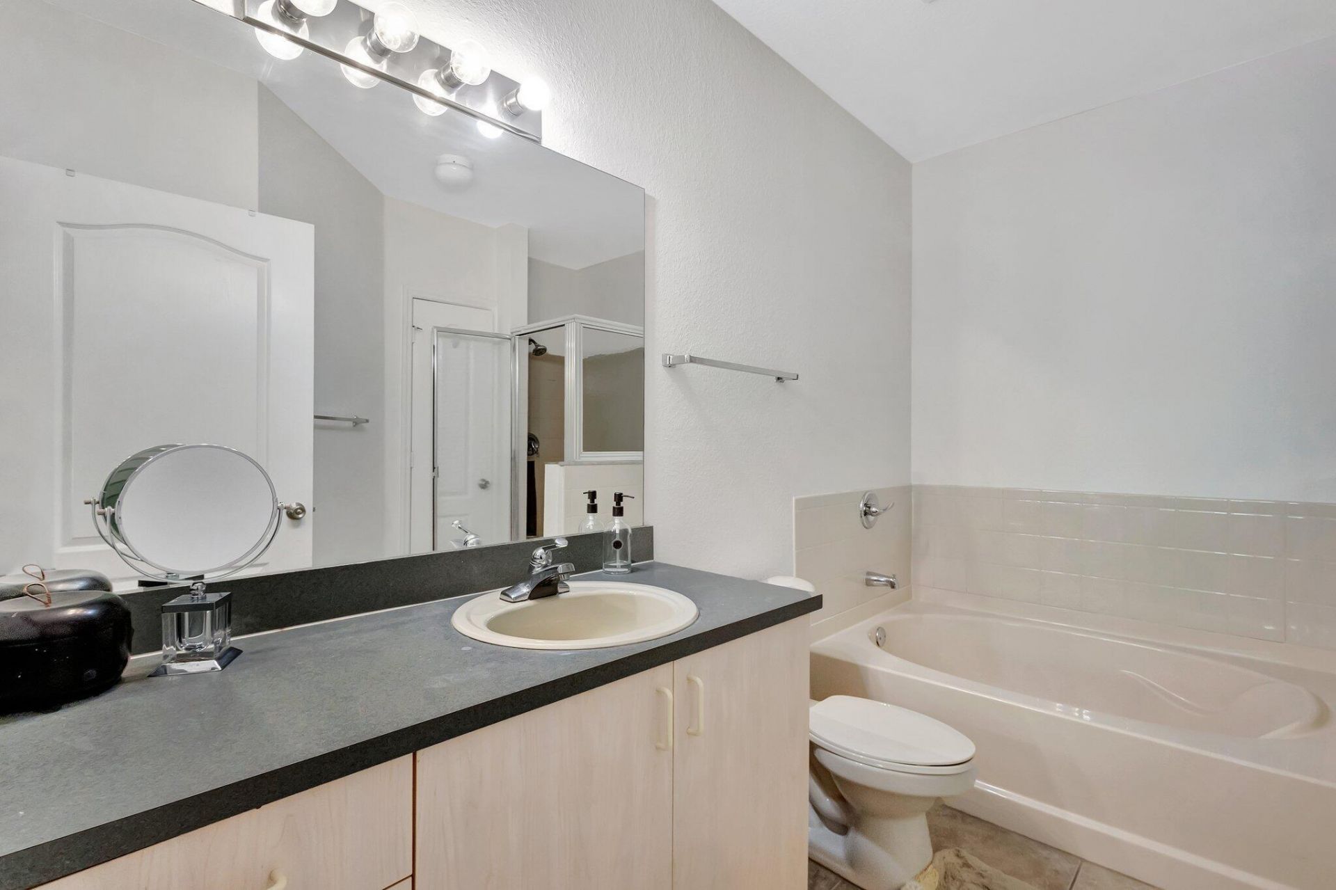 170 SW Peacock Boulevard, Unit 36-202, Port Saint Lucie, FL 34986 Photo