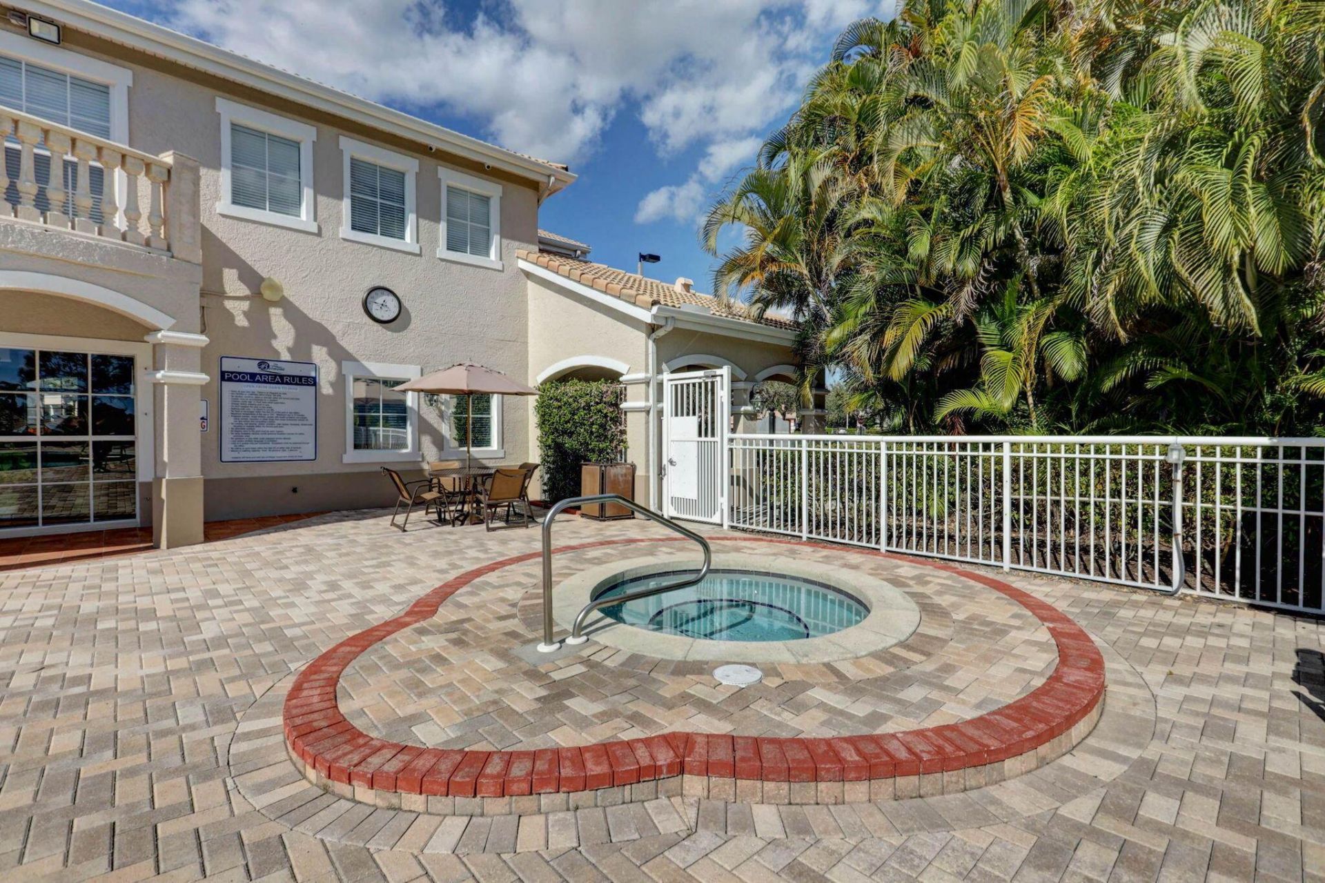 170 SW Peacock Boulevard, Unit 36-202, Port Saint Lucie, FL 34986 Photo