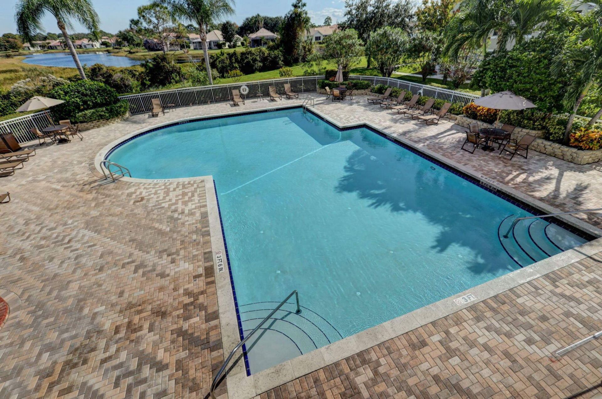 170 SW Peacock Boulevard, Unit 36-202, Port Saint Lucie, FL 34986 Photo