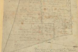 1657 E Montague Avenue photo 4