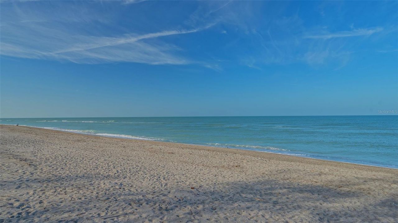 8504 Heron Lagoon Circle, Sarasota, FL 34242 Photo