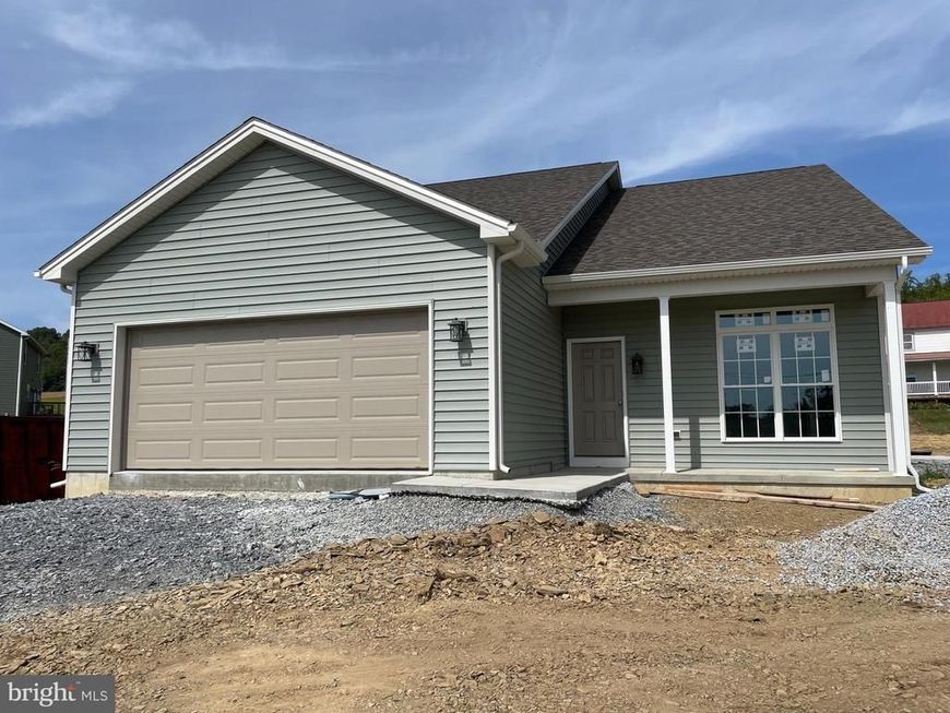 230 Monroe Valley Dr, Jonestown, PA 17038 Main Photo