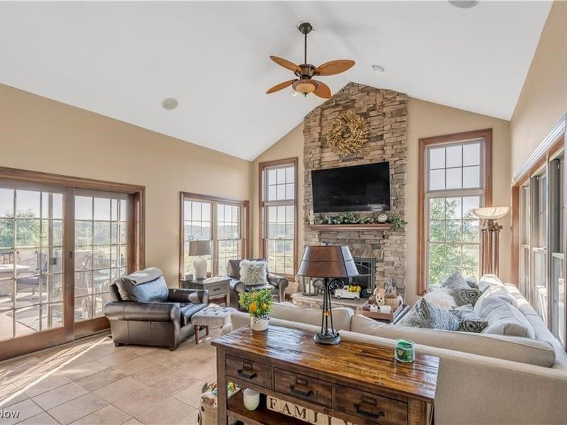 5488 Elson Street SE, Magnolia, OH 44643 Photo 11