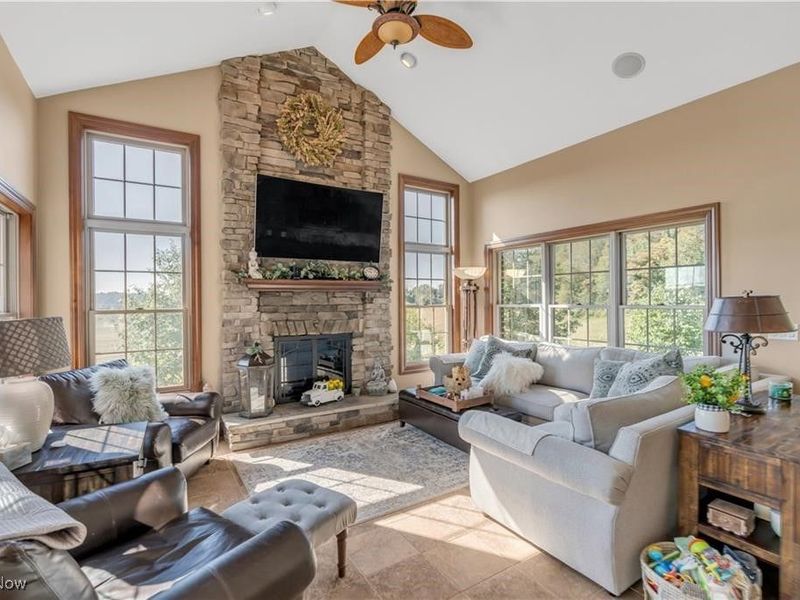 5488 Elson Street SE, Magnolia, OH 44643 Photo 9