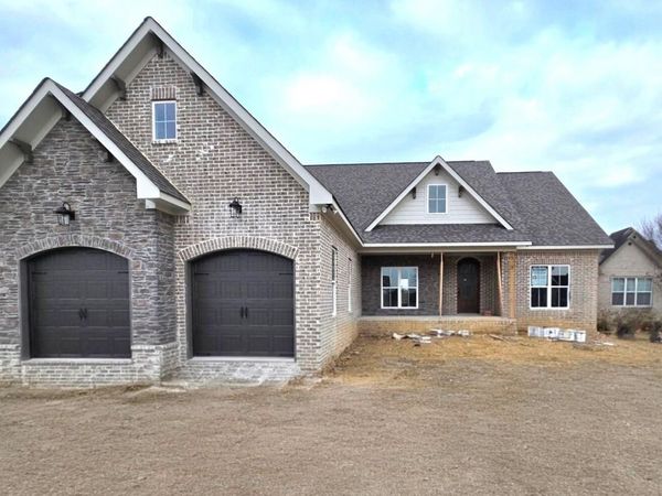 12800 Blakeslee Drive, Soddy Daisy, TN 37379