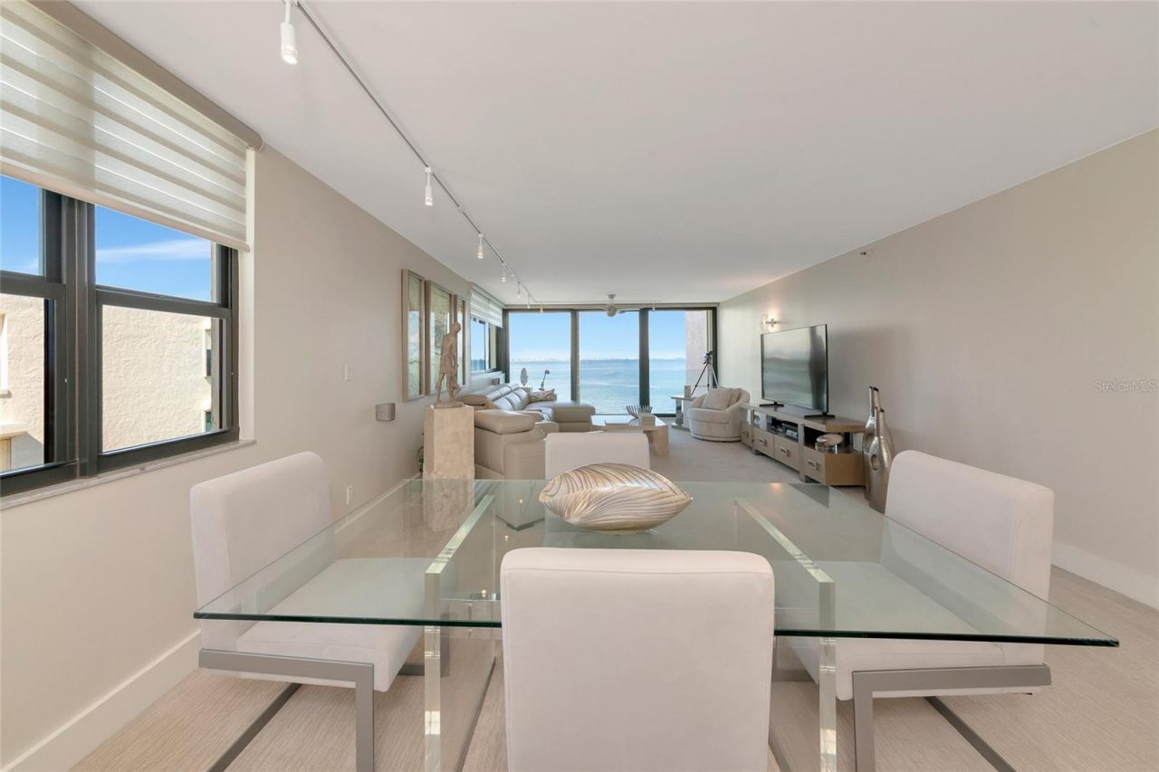 101 Sunset Drive, Unit PH3, Sarasota, FL 34236 Photo