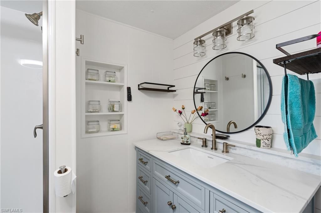 20550 Basin Dr, Estero, FL 33928 Photo