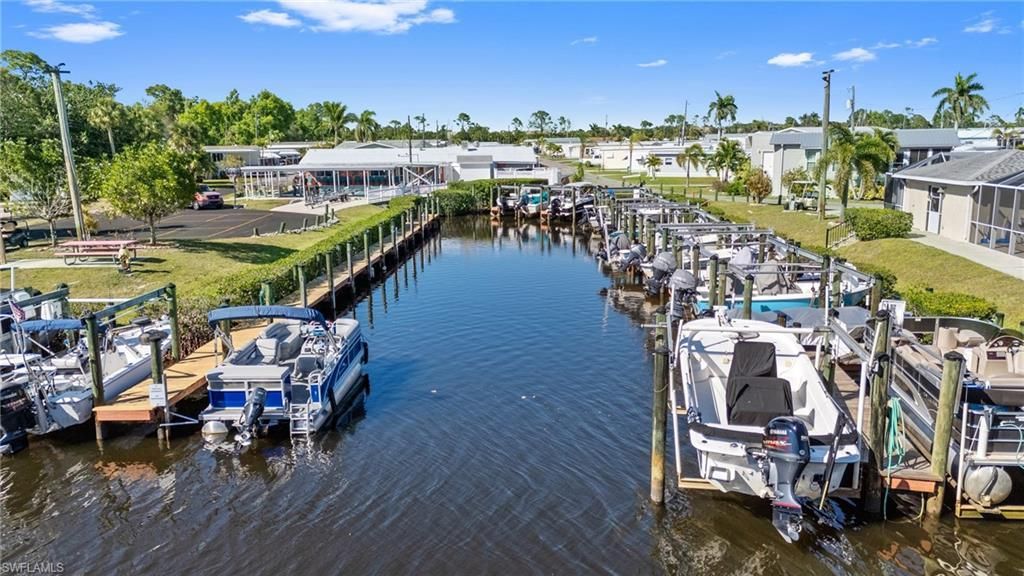 20550 Basin Dr, Estero, FL 33928 Photo