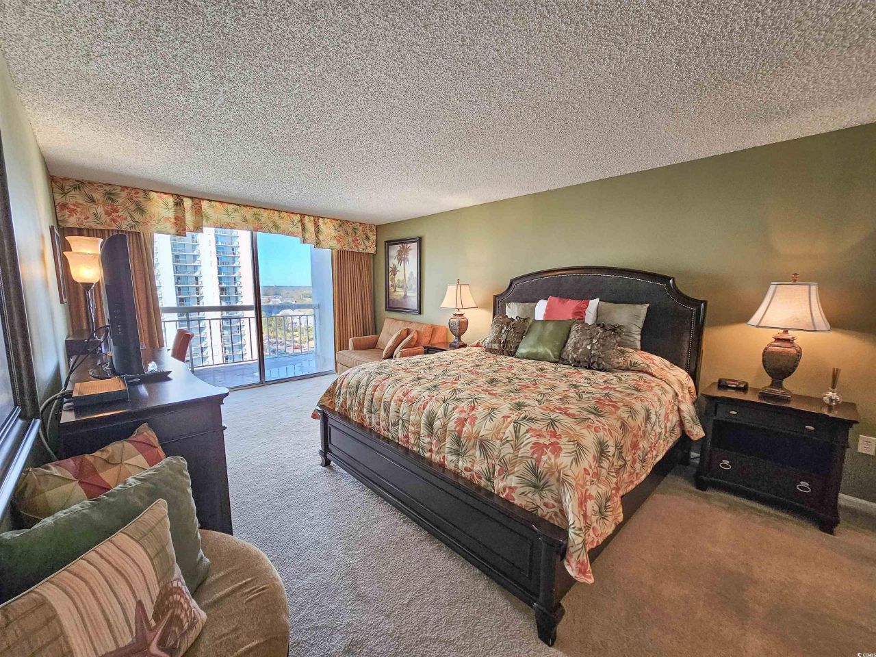 9820 Queensway Blvd. Photo 16