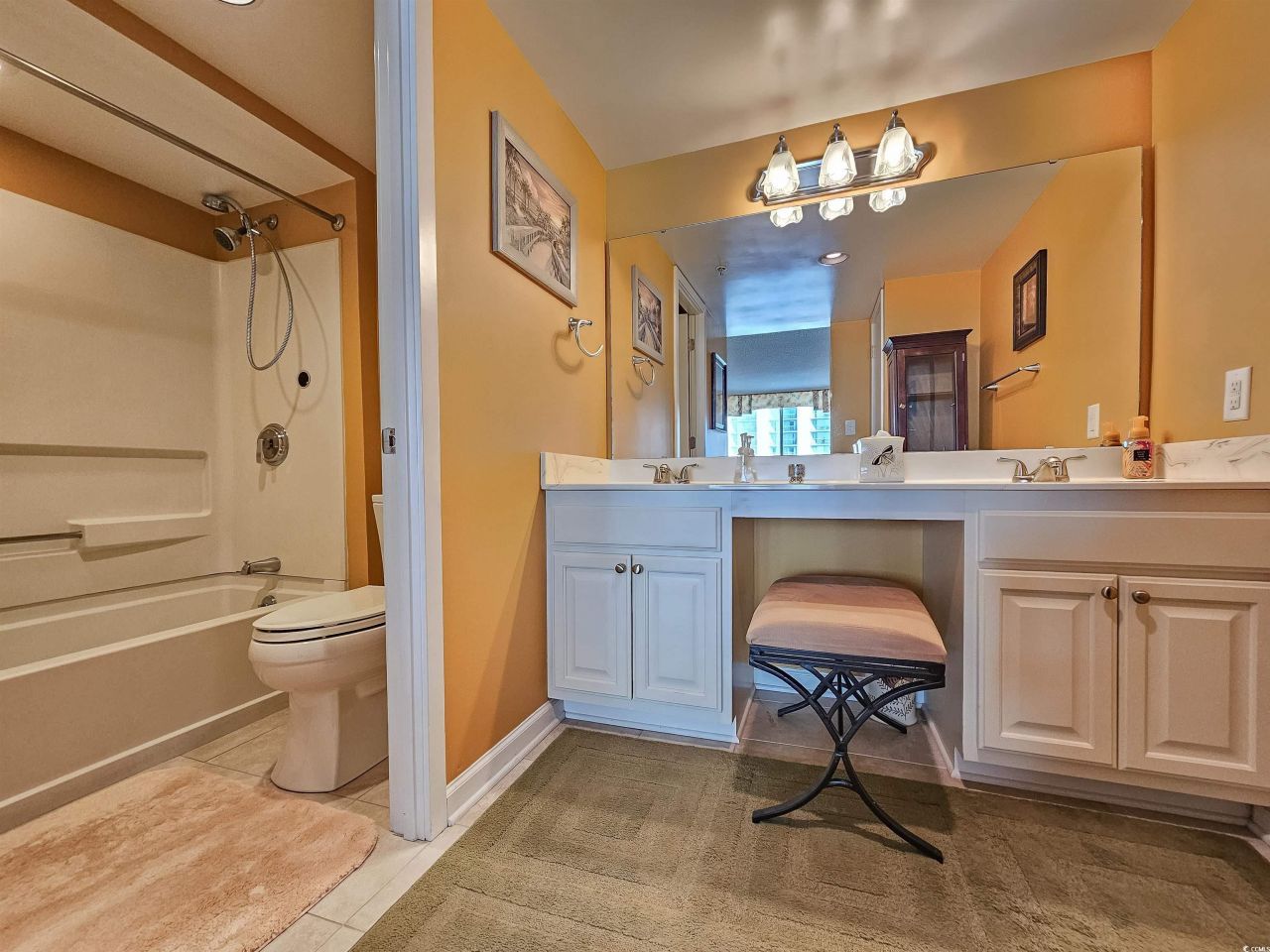 9820 Queensway Blvd. Photo 19