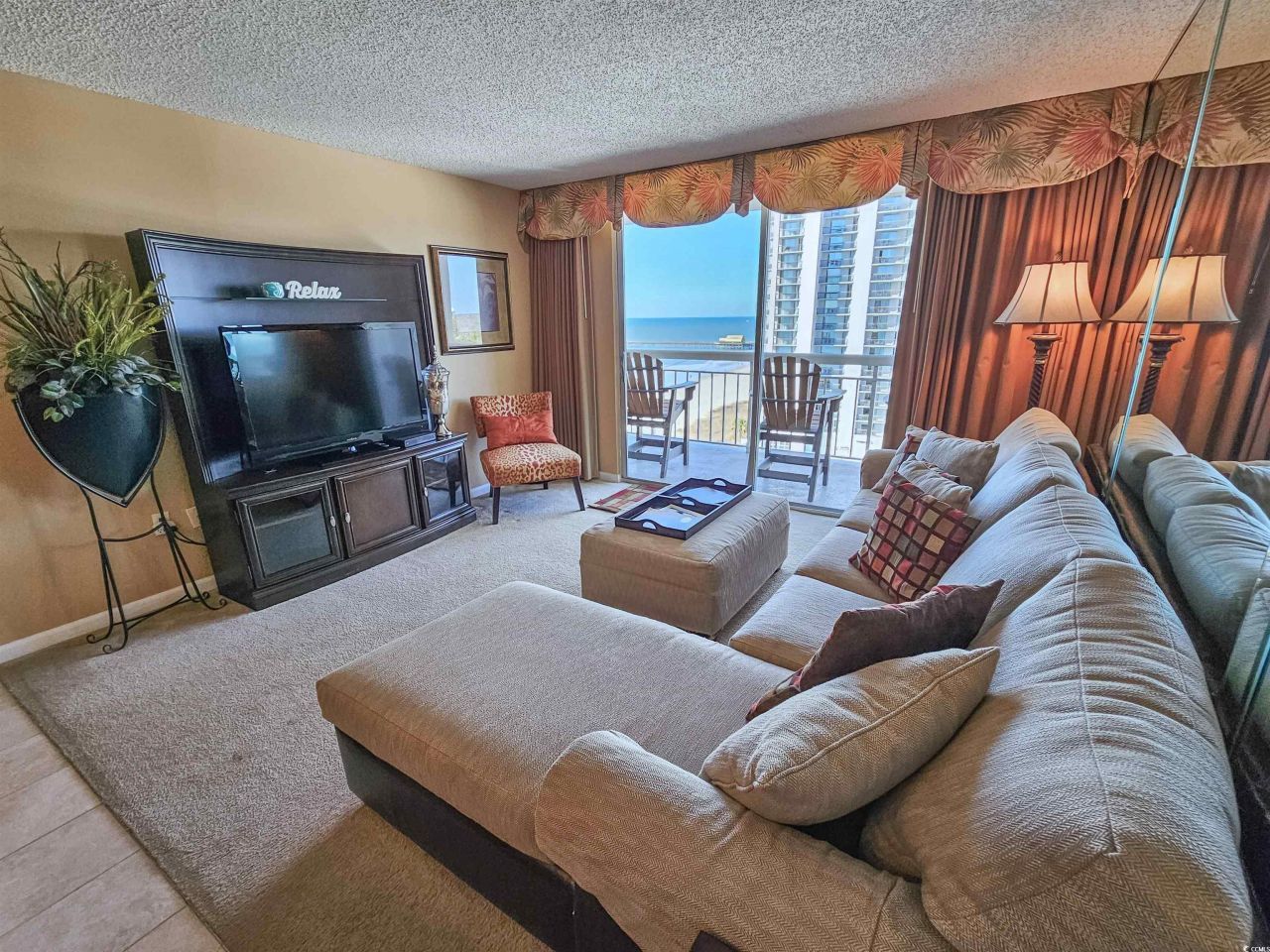 9820 Queensway Blvd. Photo 6