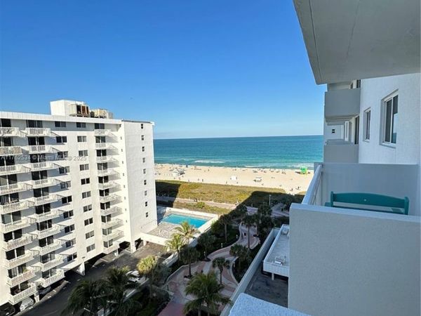 345 Ocean Dr, Unit 1022, Miami Beach, FL 33139