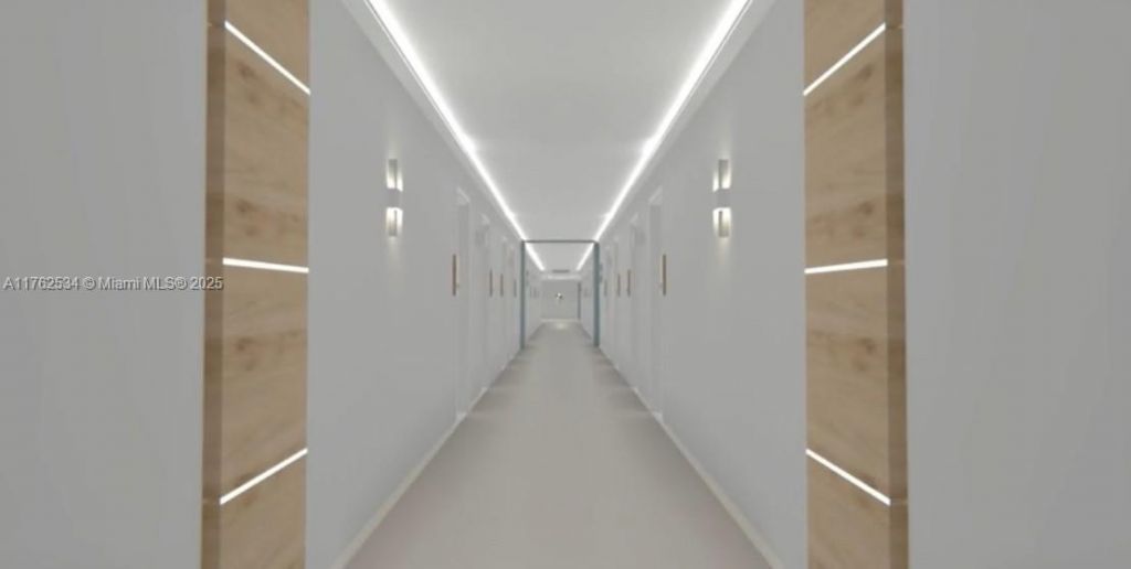 345 Ocean Dr, Unit 1022, Miami Beach, FL 33139 Photo