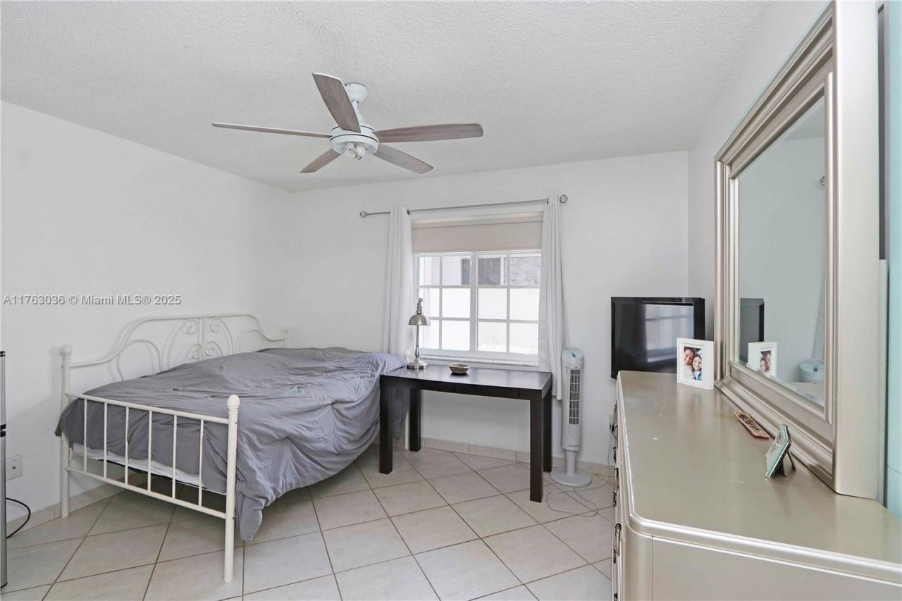 116 SW 135th Ave, Miami, FL 33184 Photo