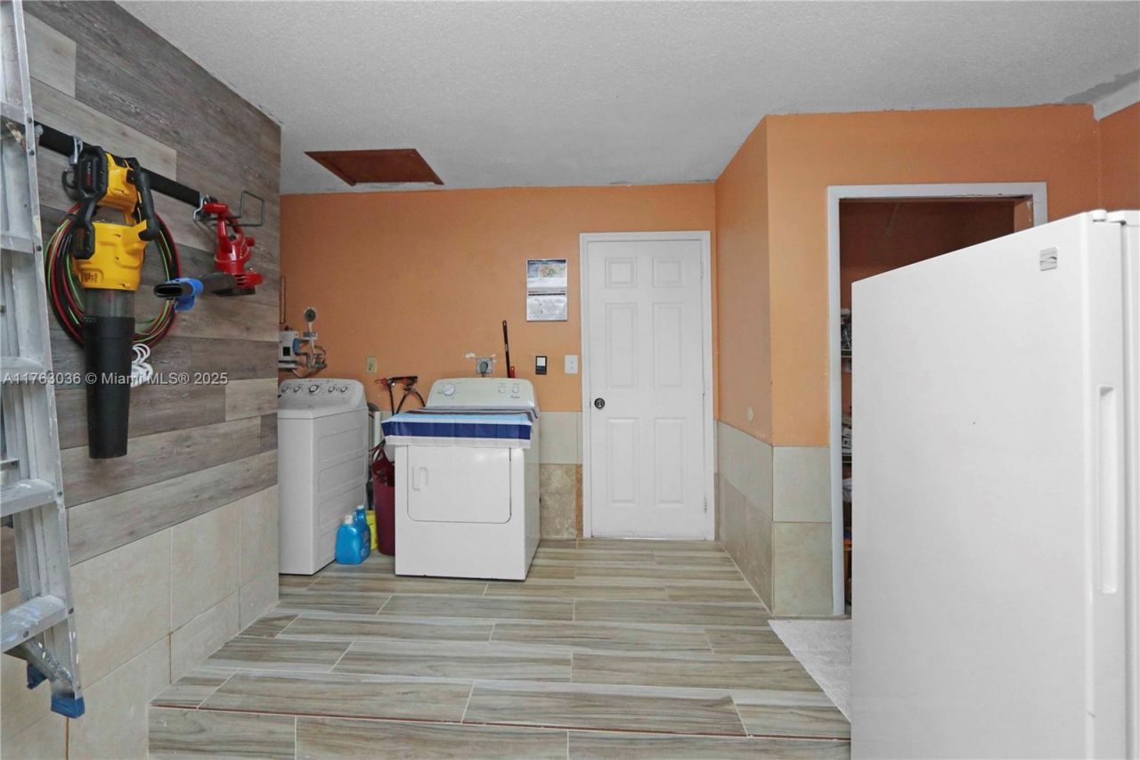 116 SW 135th Ave, Miami, FL 33184 Photo