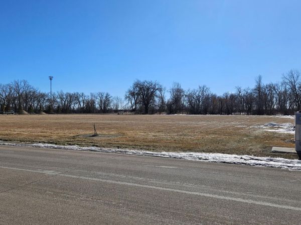 425 2nd Street SE, Glyndon, MN 56547