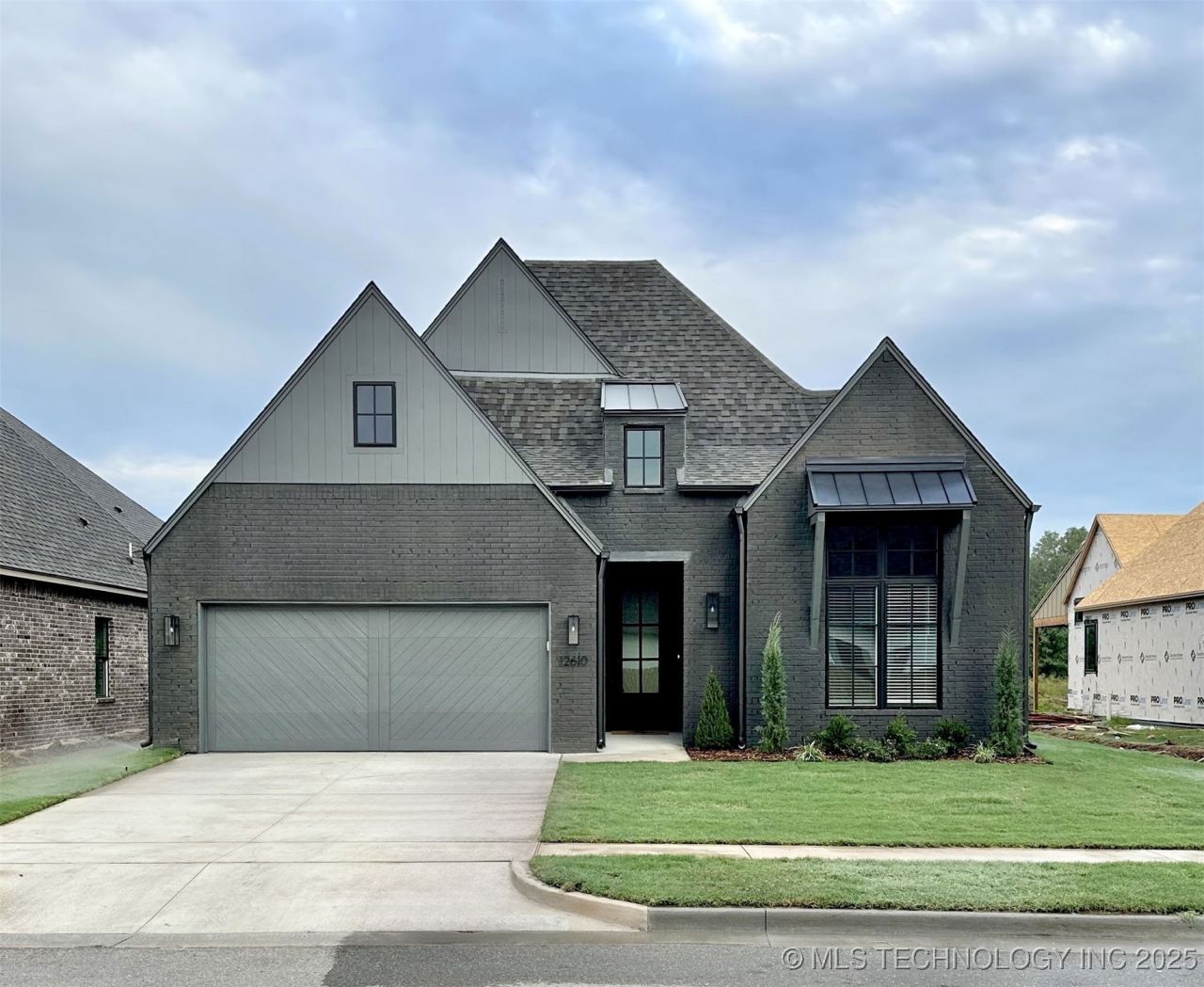 12610 S Darlington Avenue S, Bixby, OK 74008 Main Photo