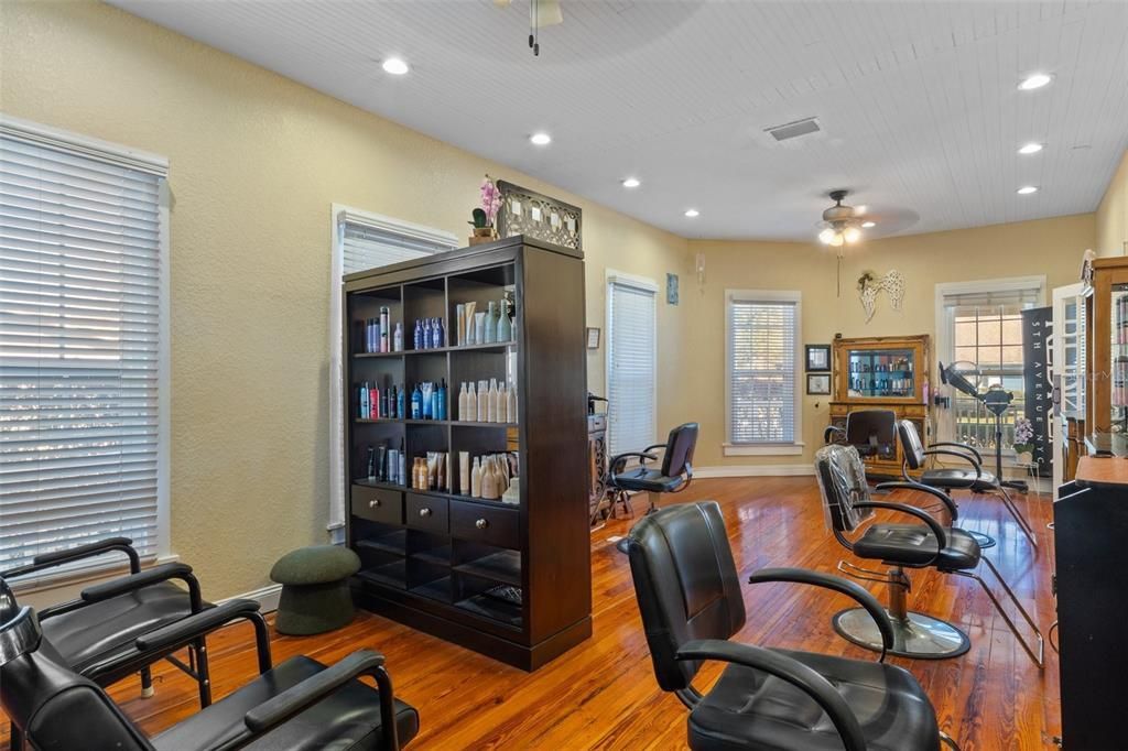 401 Tompkins Street, Inverness, FL 34450 Photo