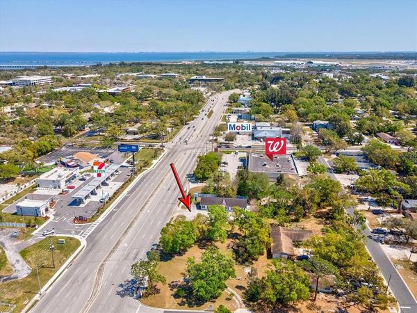 2965 ROOSEVELT BOULEVARD, CLEARWATER, FL 33760